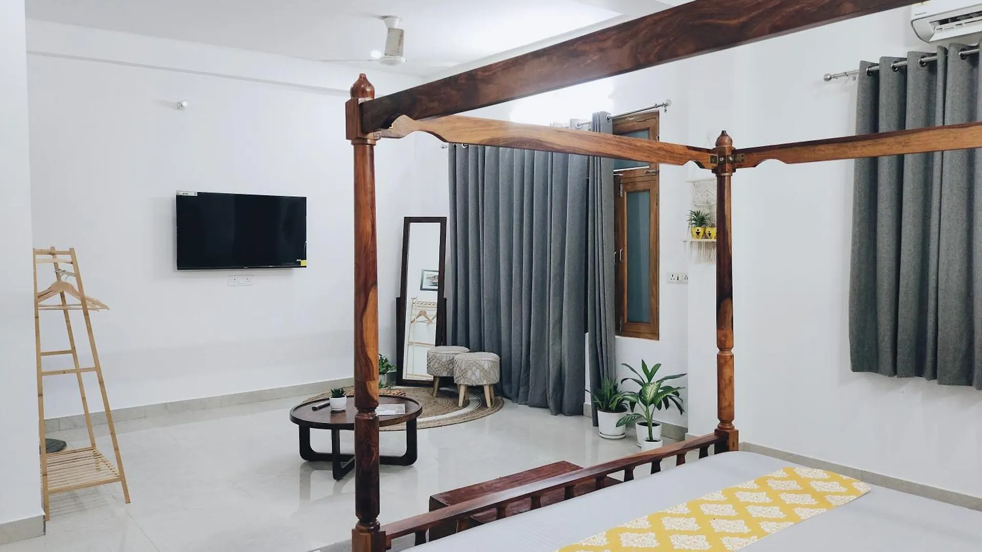 Homestay Dhara Ganga View Near Assi Ghat Varanasi India